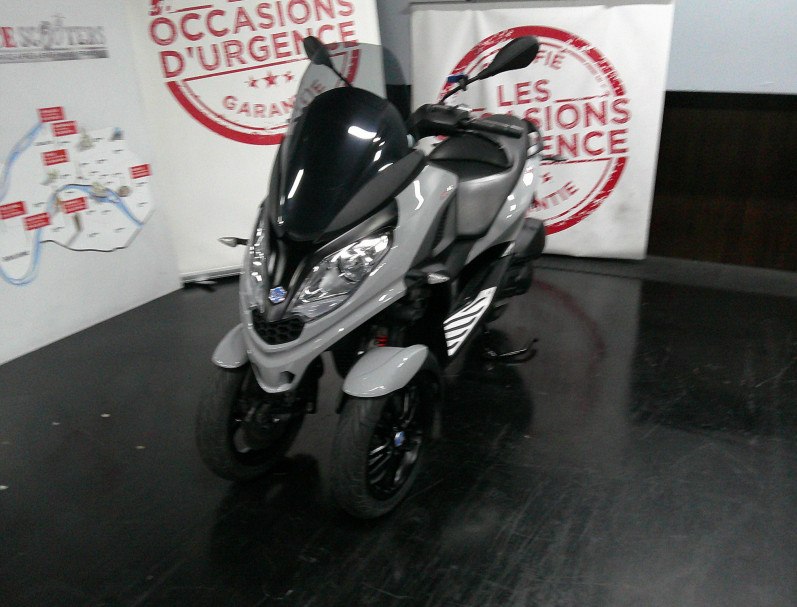 PIAGGIO MP3 300 HPE 2022 17300KM