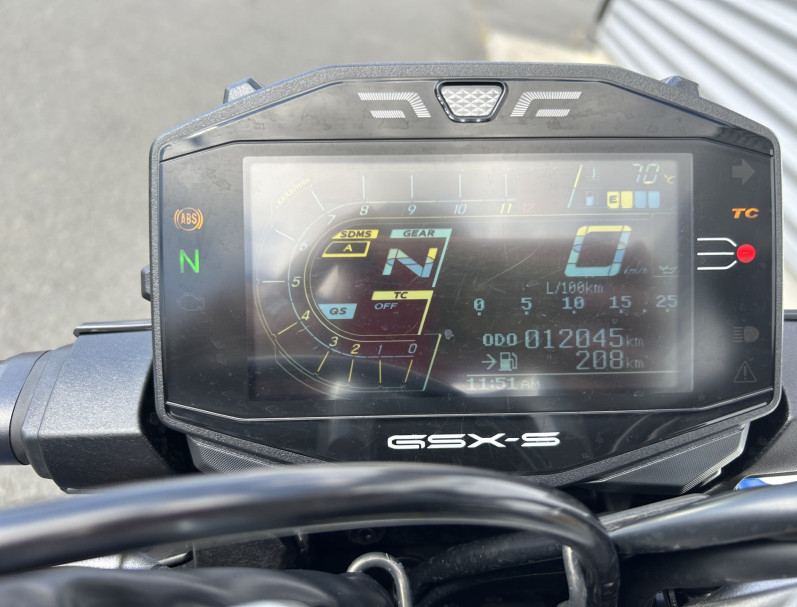 SUZUKI GSX-S 1000