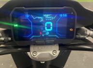 PIAGGIO 1 Electrique GARANTIE 24 MOIS BLANC BRILLANT BON ETAT CRIT