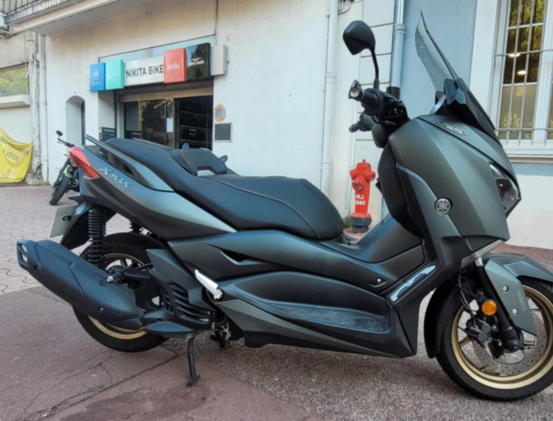 YAMAHA X-MAX 125 TECH MAX