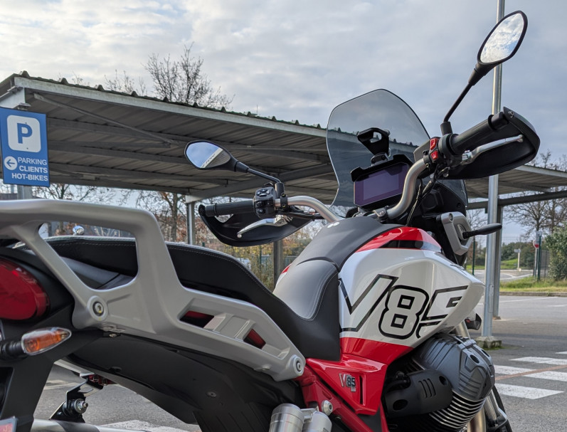 MOTO GUZZI V85 TT 850 