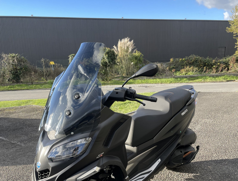 PIAGGIO MP3 530 HPE EXCLUSIVE