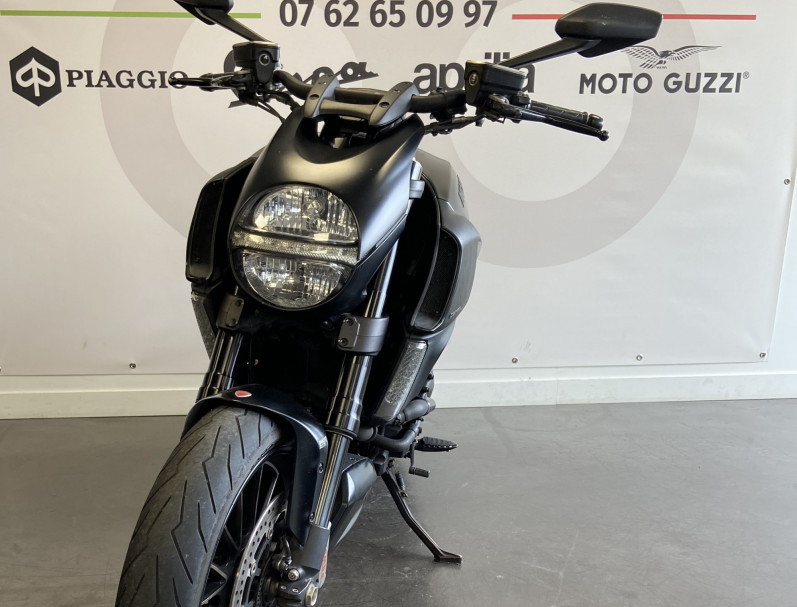 DUCATI DIAVEL 2013
