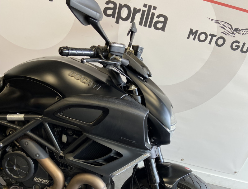 DUCATI DIAVEL 2013