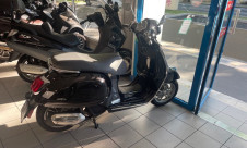 PIAGGIO GTS 125