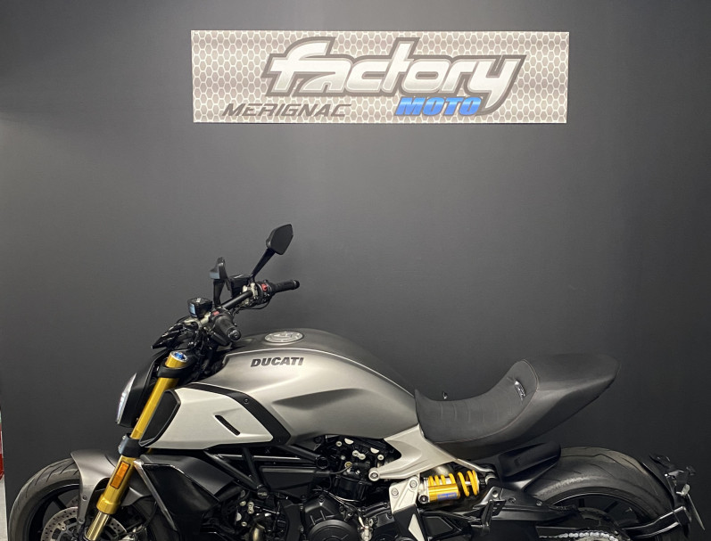 DUCATI DIAVEL S 