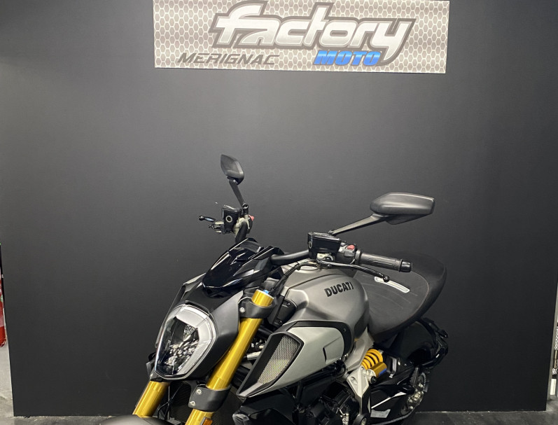 DUCATI DIAVEL S 