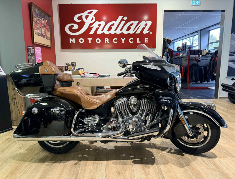 INDIAN ROADMASTER 1800
