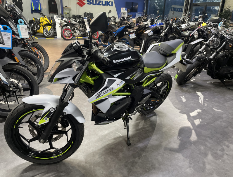 KAWASAKI Z-125 LIVRAISON OFFERTE