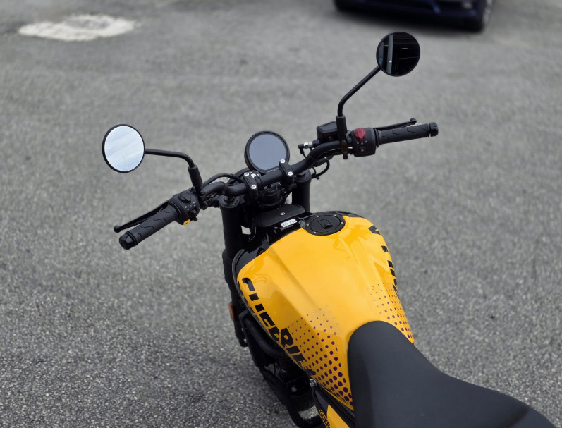 ROYAL ENFIELD 450 GUERILLA
