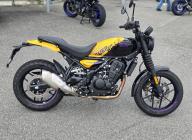 ROYAL ENFIELD 450 GUERILLA