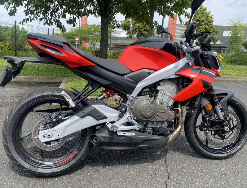 APRILIA TUONO 457 