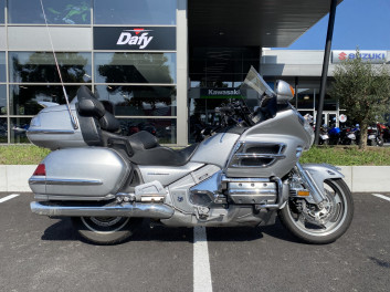 HONDA GL 1800 GOLDWING AIR BAG GPS