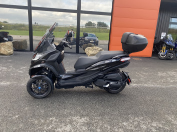 PIAGGIO MP3 400