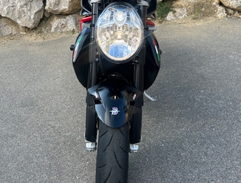 MV AGUSTA BRUTALE 1090 R