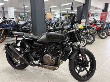 HUSQVARNA SVARTPILEN 701 RABAISSEE