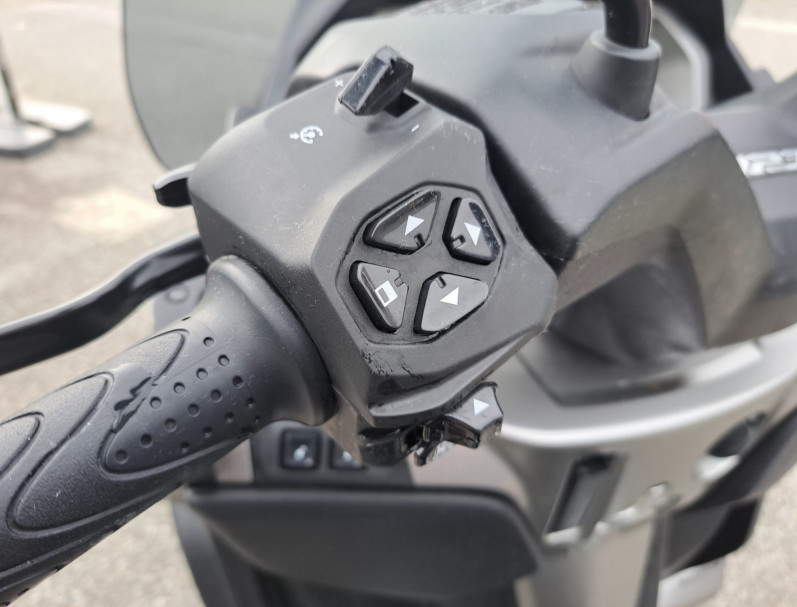 PIAGGIO MP3 530 HPE EXCLUSIVE