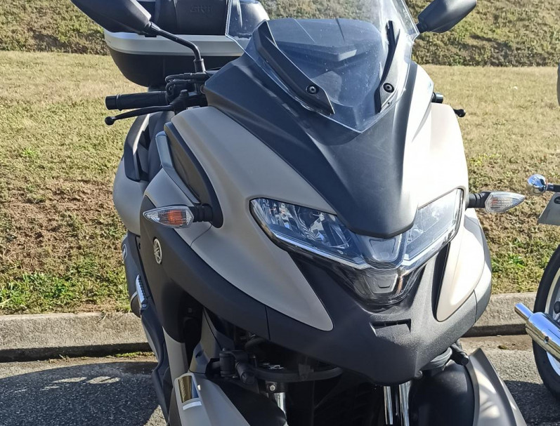 YAMAHA TRICITY 300