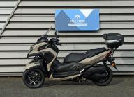 YAMAHA TRICITY 300