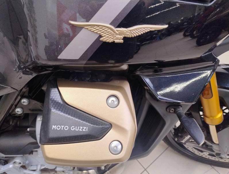 MOTO GUZZI V100  MANDELLO S