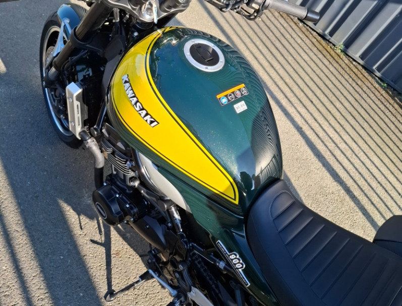 KAWASAKI Z 900 RS Z900RS