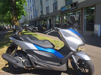 HONDA FORZA NSS 125 ABS – ÉTAT EXCEPTIONNEL / possible 700€ x 4fois CB
