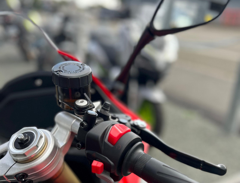 QJ MOTOR SRK 600 RS