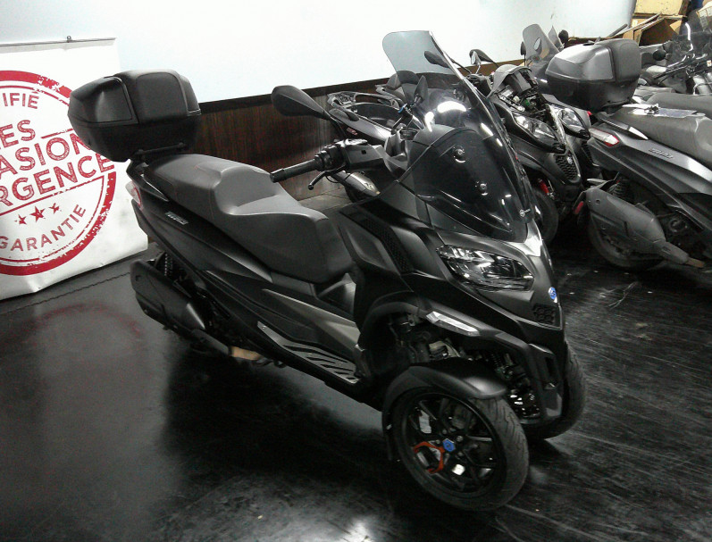 PIAGGIO MP3 530 HPE 2023 22800KM