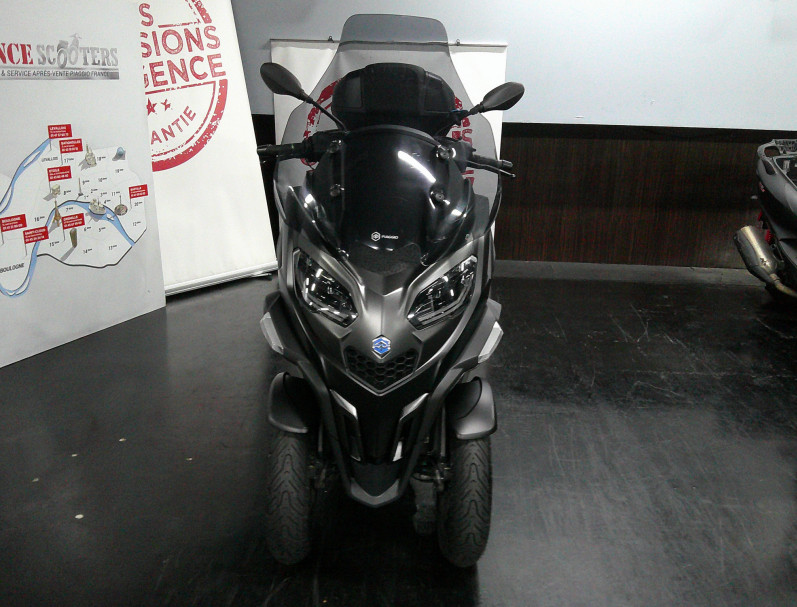 PIAGGIO MP3 530 HPE 2023 22800KM