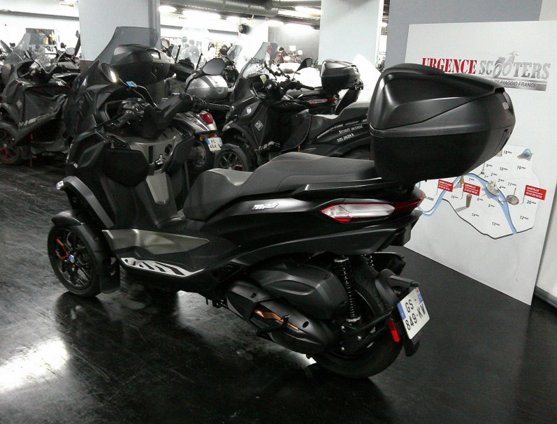 PIAGGIO MP3 530 HPE 2023 22800KM