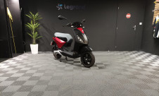 PIAGGIO 1 + électrique ONE  50 cm3