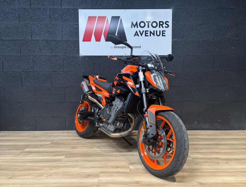 KTM 890 DUKE GP