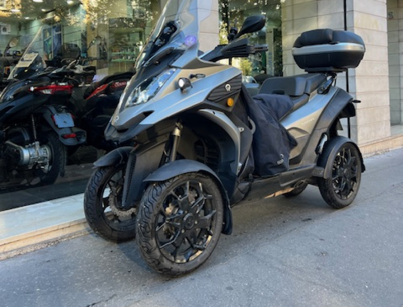 QUADRO QUADRO 4 TRES BON ETAT GENERAL GARANTIE 1AN