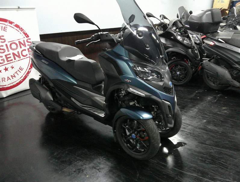PIAGGIO MP3 530 HPE 2022 13027KM