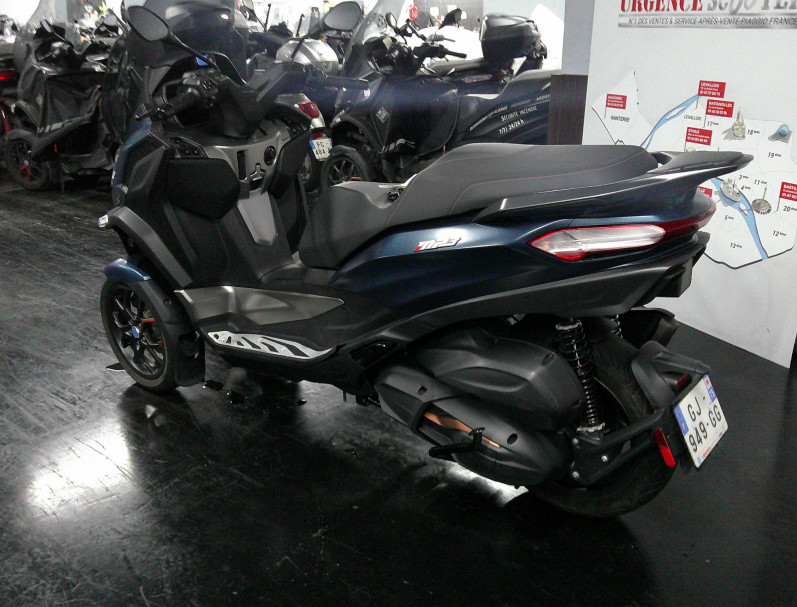 PIAGGIO MP3 530 HPE 2022 13027KM
