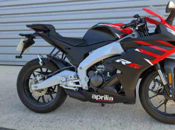 APRILIA RS 125 COMME NEUVE