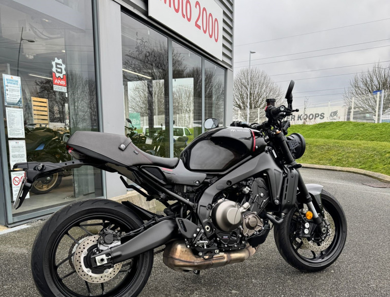 YAMAHA XSR 900