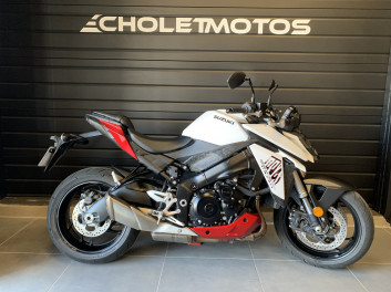 SUZUKI GSX-S 950
