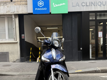PIAGGIO LIBERTY 125 IGET CC GARANTIE 6 MOIS BLEU BRILLANT BON ETAT CRIT