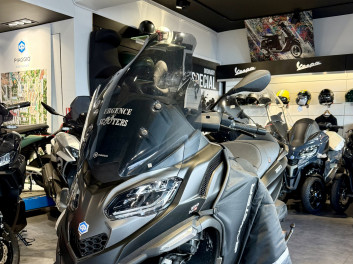PIAGGIO MP3 530 HPE EXCLUSIVE