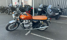 ROYAL ENFIELD INTERCEPTOR 650