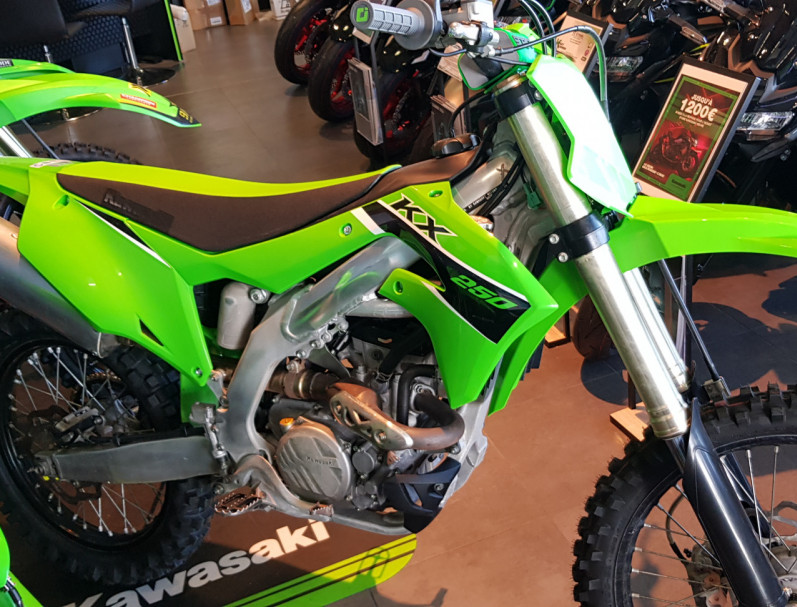 KAWASAKI KX 250