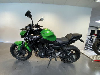 KAWASAKI Z650