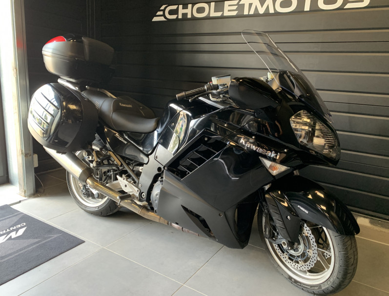 KAWASAKI GTR 1400