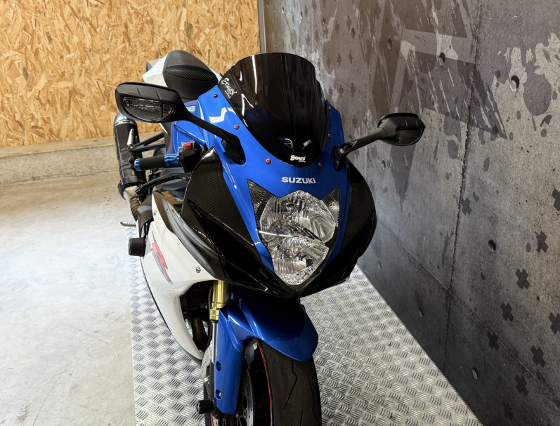 SUZUKI GSX-R 750