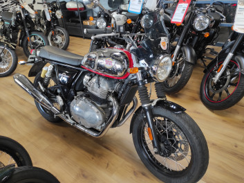 ROYAL ENFIELD INTERCEPTOR