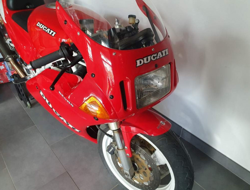 DUCATI SUPERBIKE 851