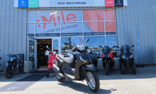 PIAGGIO BEVERLY 400 - Garantie 03/2027