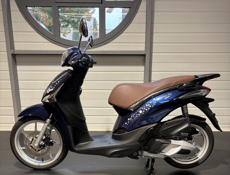 * BLACK FRIDAY * PIAGGIO LIBERTY 125 Iget 