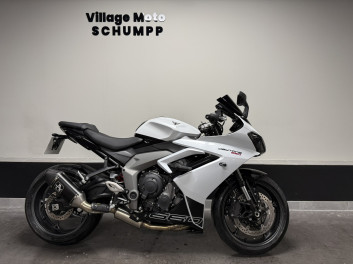 TRIUMPH 	DAYTONA 660 A2